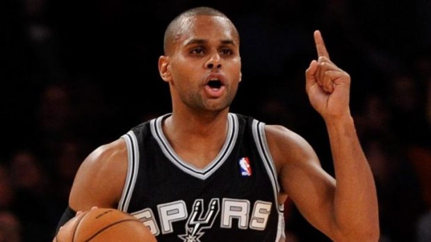Andrew Gaze says Patty Mills would be making the wrong decision if he left the Spurs to chase a starting spot at a less-credentialled team.