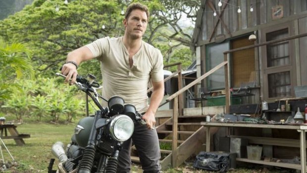 Chris Pratt in <i>Jurassic World</i>, which stars Dallas Bryce-Howard.