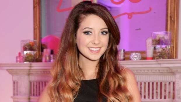 Internet star Zoella, real name Zoe Sugg, has pulled the computer power cord after it was revealed that she did not write her book <i>Girl Online</i>.