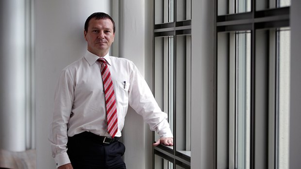 Queensland Labor MP Graham Perrett threatened to quit if Julia Gillard was rolled as Prime Minister, but backed down on the threat in the wake of recent leadership turmoil.