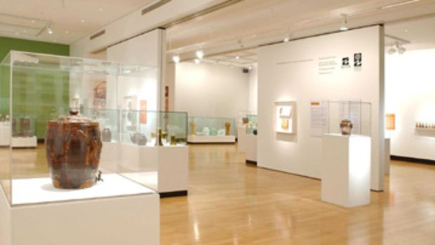 Ipswich Potteries Exhibition at the Ipswich Art Gallery.