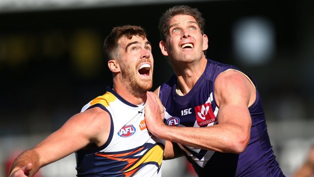 The Eagles and the Dockers will play a derby as part of the 2017 pre-season.