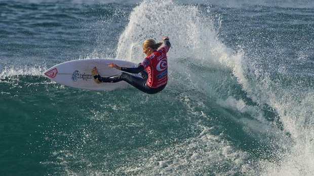 Pushing through the pain: Stephanie Gilmore powers from the top despite competing in the Rip Curl Pro quarters with a broken foot.