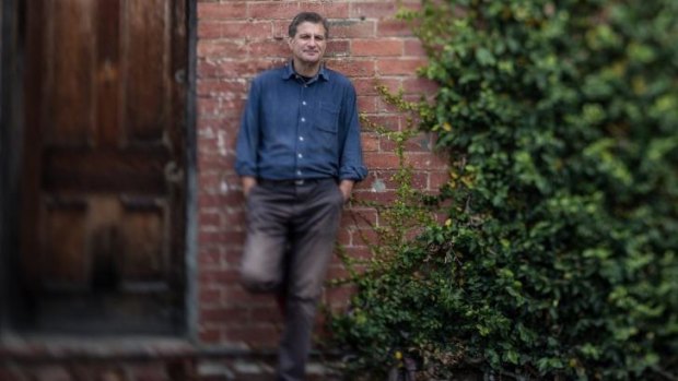 Victorian athor Steven Carroll has been shortlisted for the Melbourne Prize for Literature.