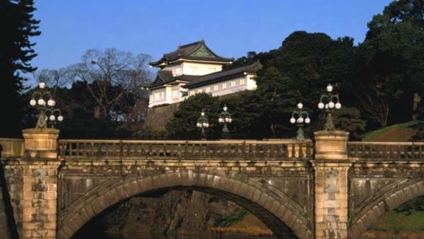 Tradition and techno ... the Imperial Palace.