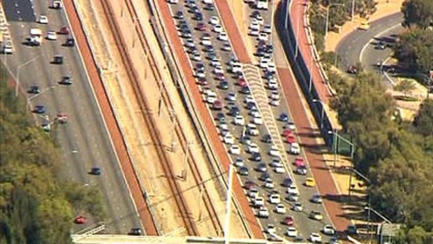 Traffic nightmare ... the scene greeting Freeway commuters this morning.