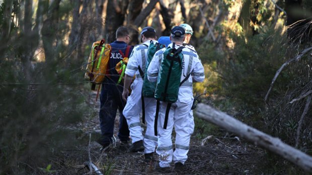 Rescue crews arrive at the Blue Mountains location where the body was found.