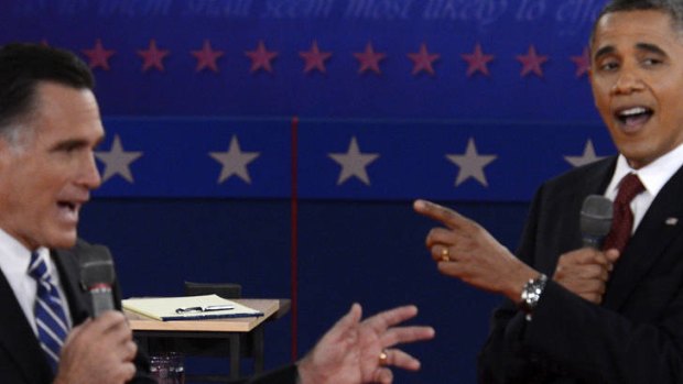 US President Barack Obama and Republican presidential candidate Mitt Romney participate in the second presidential debate.