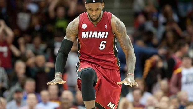 LeBron James led Miami to a 24th straight win, after trailing Cleveland by 27 points in the third quarter.