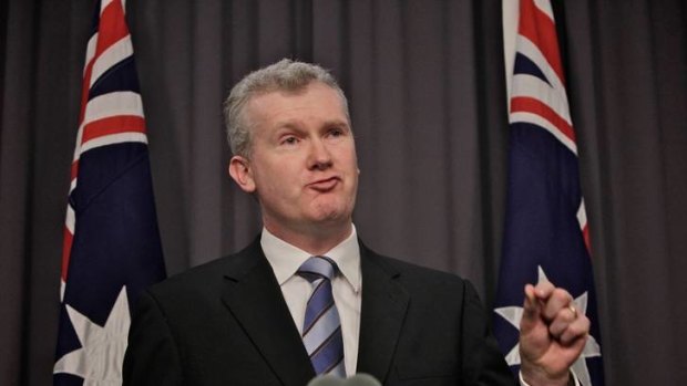 ''I don't want a shambolic joke'' ...  Environment Minister Tony Burke announces the suspension of the $6.4bn project.