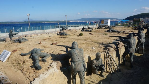 A sculpture in Eceabat portrays Australian and Turkish troops firing at each other from trenches.