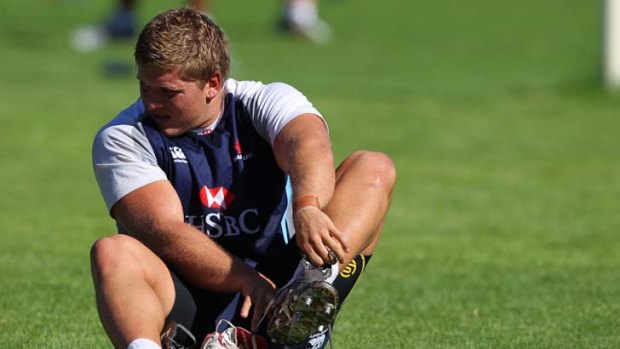 Unhappy hooker &#8230; a knee ligament injury has put the Waratahs' No. 2 rake Damien Fitzpatrick out for the rest of the season, giving coach Michael Foley a selection headache.