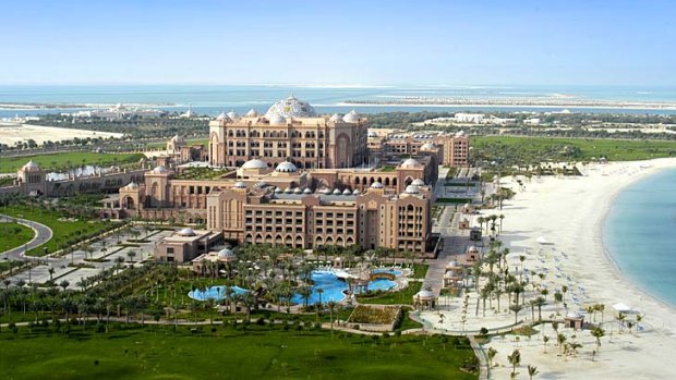 Special experiences: Emirates Palace Hotel, Abu Dhabi.