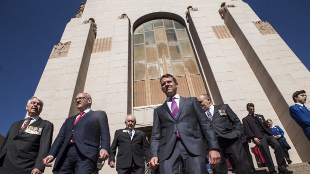 Premier Mike Baird and Opposition leader Luke Foley at the Anzac Memorial, Hyde Park in 2015.