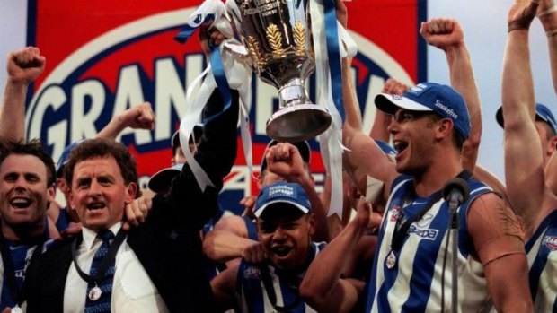 Denis Pagan with his North Melbourne premiership-winning team.