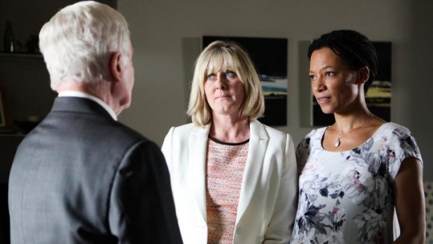 Alan (Derek Jacobi), Caroline (Sarah Lancashire), Kate (Nina Sosanya)  in Last Tango in Halifax.