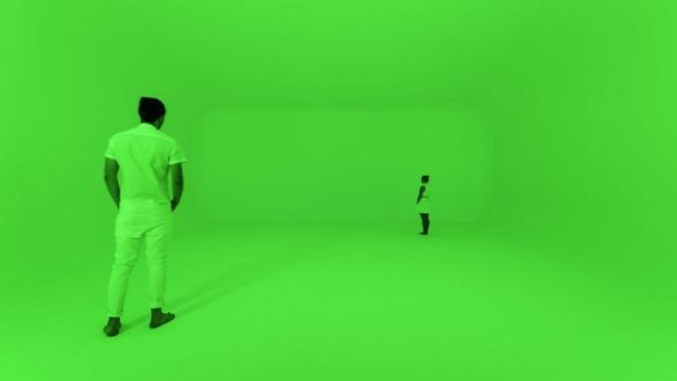 James Turrell's Virtuality Squared piece appears to have 'no visible edges or corners'.