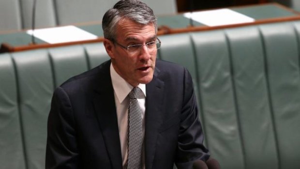 Shadow attorney-general Mark Dreyfus is calling on the government to better explain the counterterrorism laws.