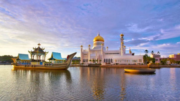 Sultan Omar Ali Saifuddien Mosque.