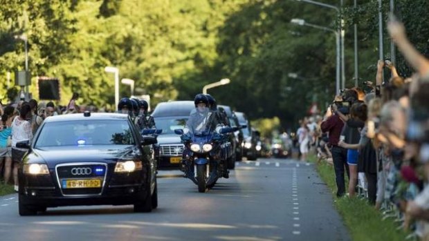 The Dutch have lined the streets to observe the hearses carrying the remains of MH17 victims and pay their respects.