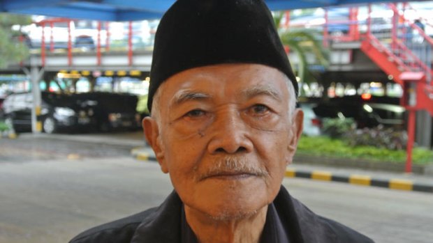 Mohamad Achadi, a former minister in Indonesia's Sukarno government who spent 12 years as a political prisoner under Suharto.