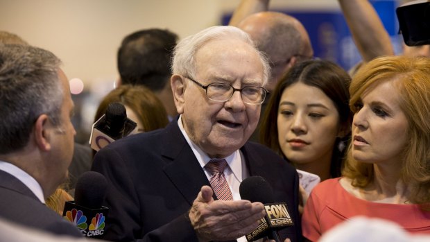 Warren Buffett, chairman of Berkshire Hathaway Inc., is looking to buy power transmission company Oncor.