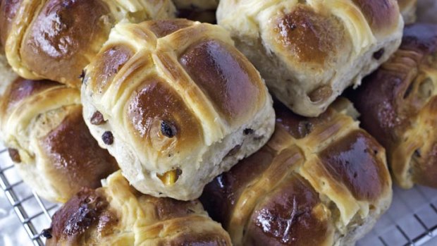 Ads carrying the smell of hot cross buns will be featured in various publications over the weekend.