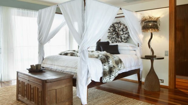 A four-poster bed.