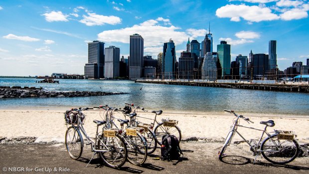 Doing a tour of Brooklyn by bike allows you to soak up wonderful views of the Manhattan skyline.