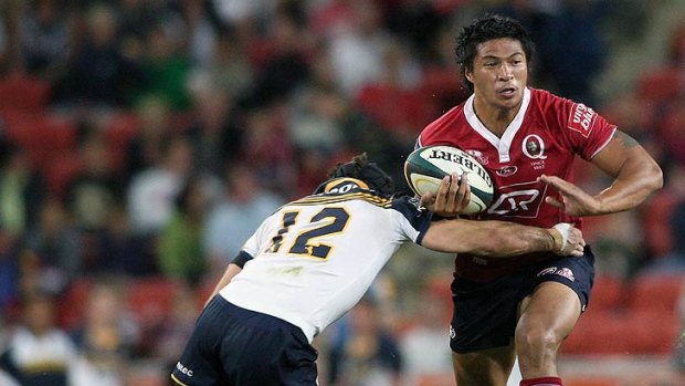 Charlie Fetoai in action for the Queensland Reds in 2009.