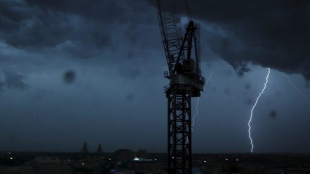 The storm approaches Sydney's CBD.