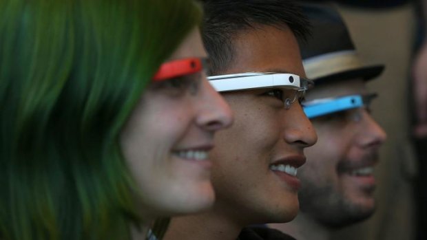 US cinema operators have been advised to ensure anyone using wearable technology with recording capacity, such as Google Glass, turn it off or hand it in.