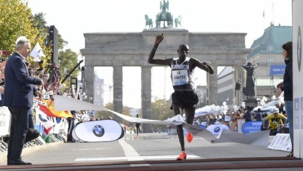 Dennis Kimetto smashes the world record in Berlin.