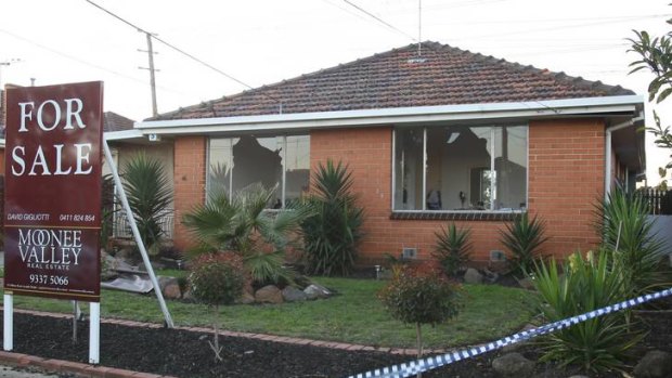The house in Sterling Drive, Keilor, where fugitive Christopher Binse kept police at bay for 44 hours.