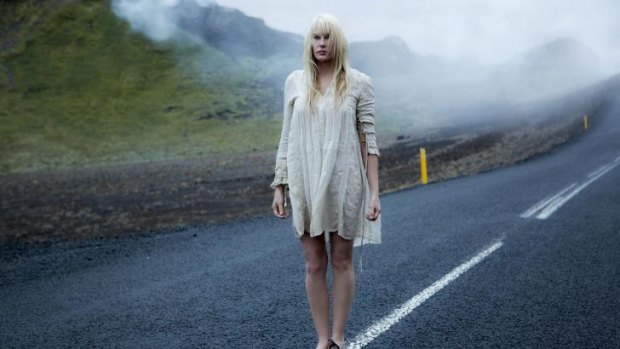 Daryl Hannah plays "a sort of mother"  in <i> Sense8</i>.