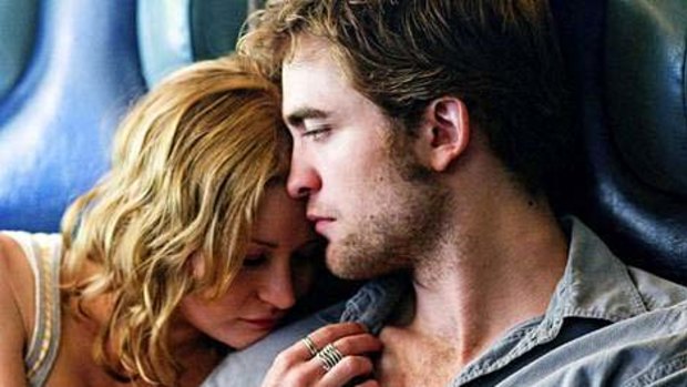 Lost lovers ... Emilie de Ravin and Robert Pattinson in Remember Me.