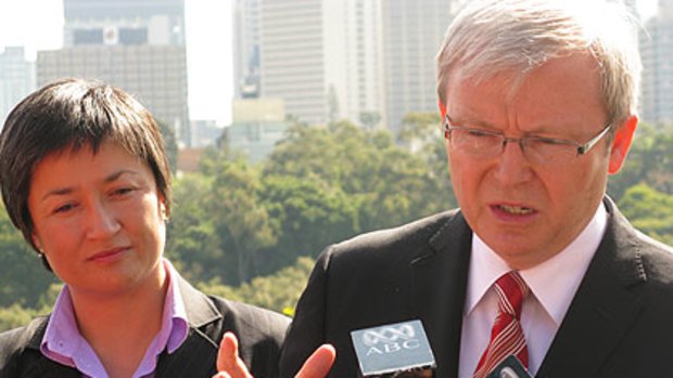 Climate Change Minister Penny Wong and Prime Minister Kevin Rudd speak to reporters in Kangaroo Point today.