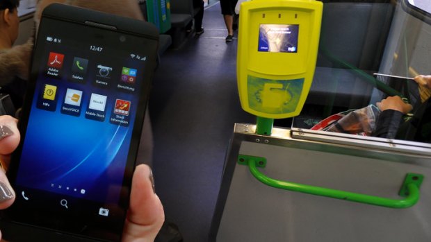 Passengers are using their smartphones to scam free rides.