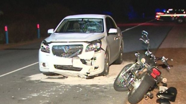 A woman an two little children escaped unharmed from a crash in Serpentine that killed the motorcycle rider.