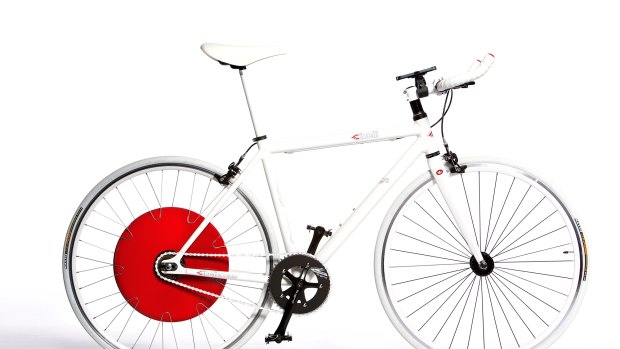 Copenhagen Wheel is a replacement bicycle wheel that features a 350-watt electric motor, 48-volt lithium-ion battery, WiFi and navigational sensors.