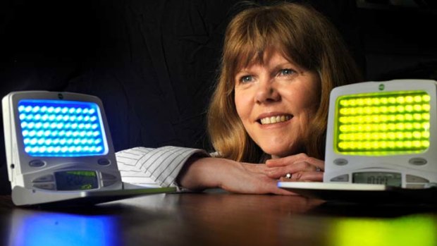Jennie Ponsford is having success using light therapy to treat fatigued sufferers of brain injury.