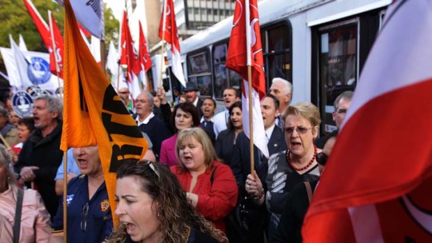 Hundreds of members of more than a dozen unions protested  against the government's IR plans in Macquarie Street today.