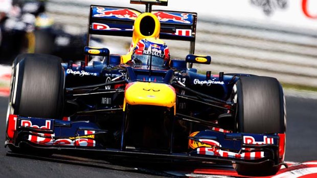 Mark Webber negotiates the Hungaroring circuit.