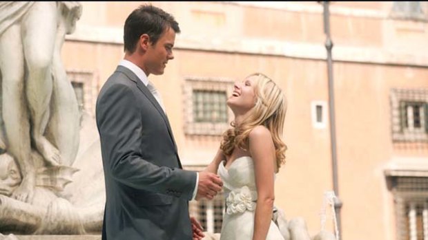 They try their hearts out ... Kristen Bell and Josh Duhamel meet, part and finally come to their senses in When in Rome