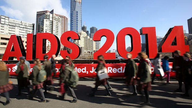 A sign on Princes Bridge promoting the AIDS conference.