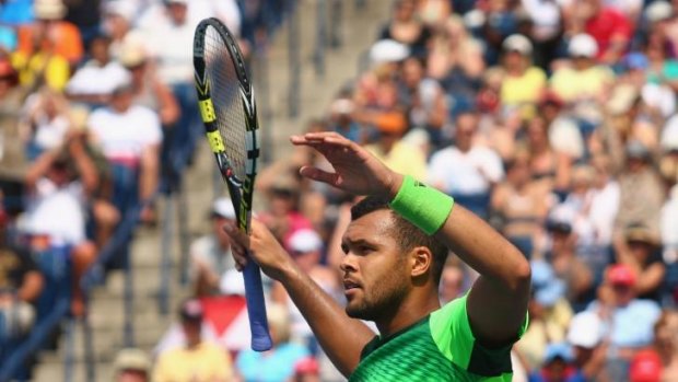 Jo-Wilfried Tsonga celebrates his victory against Andy Murray.