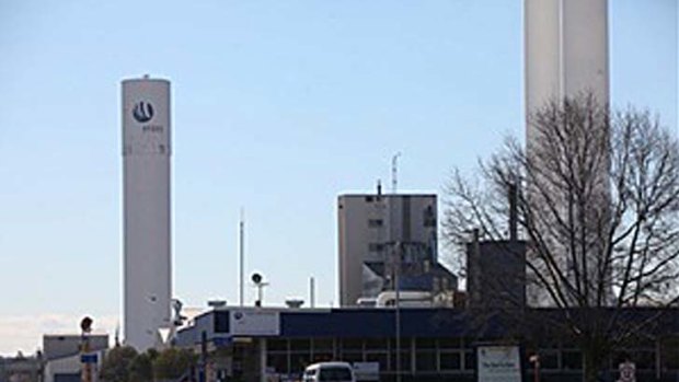 Norsk Hydro has announced that it will close its aluminium smelter at Kurri Kurri.