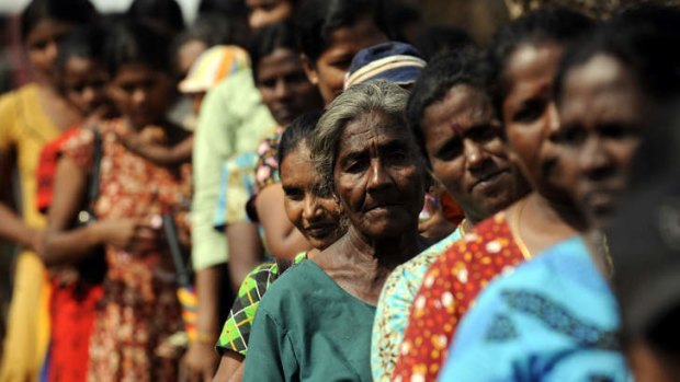 Sri Lankan refugees displaced during the final stages of the fighting on October 22, 2009.