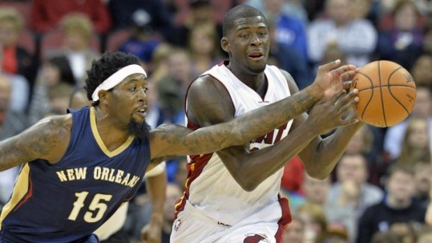 Making it in the big time: Former Perth swingman James Ennis competes with New Orleans opponent John Salmons during their pre-season clash in Louisville earlier this week.
