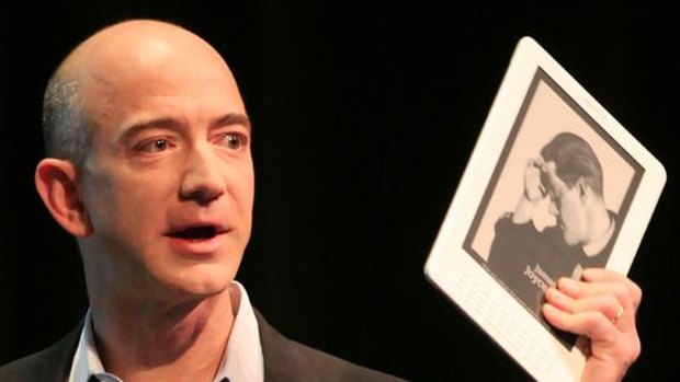 Jeff Bezos, CEO of Amazon.com, introduces the Kindle DX at a news conference.